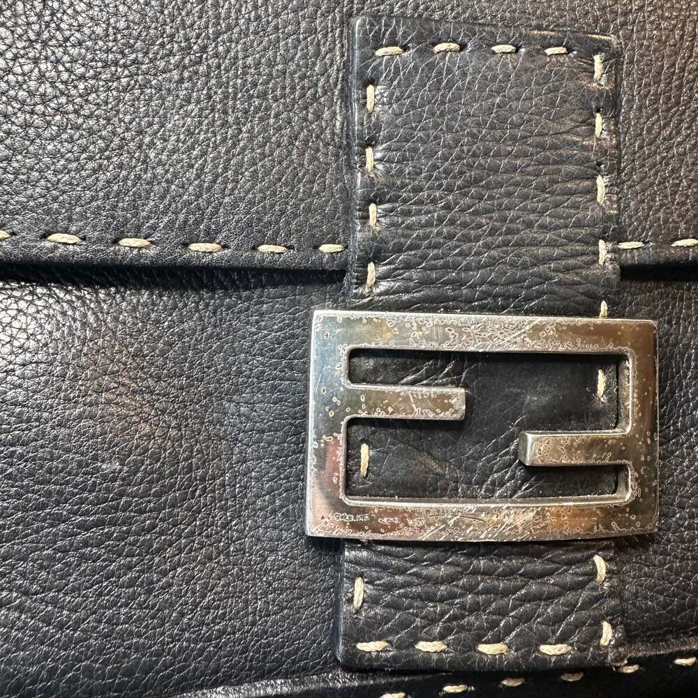 Fendi Selleria Leather Baguette - Picture 8 of 10